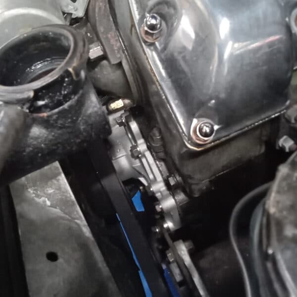 16.09.2025 1965 Jaguar 340 Mk2 Green waterpump 31