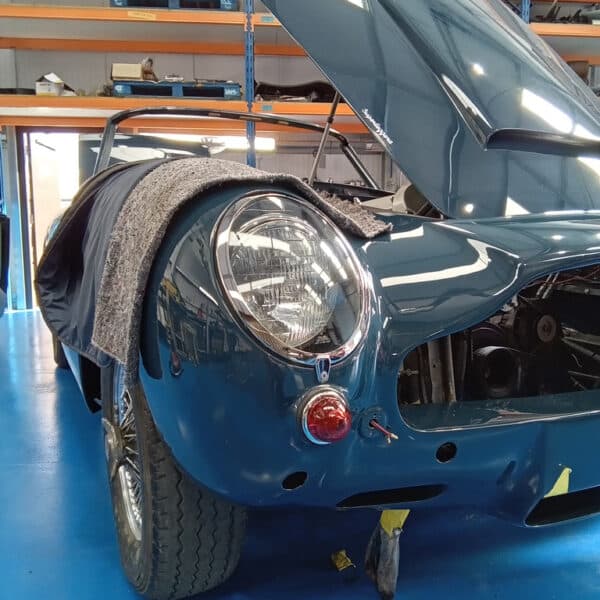 16.09.2025 1969 Aston Martin DB6 Volante Blue fitting new parts 14