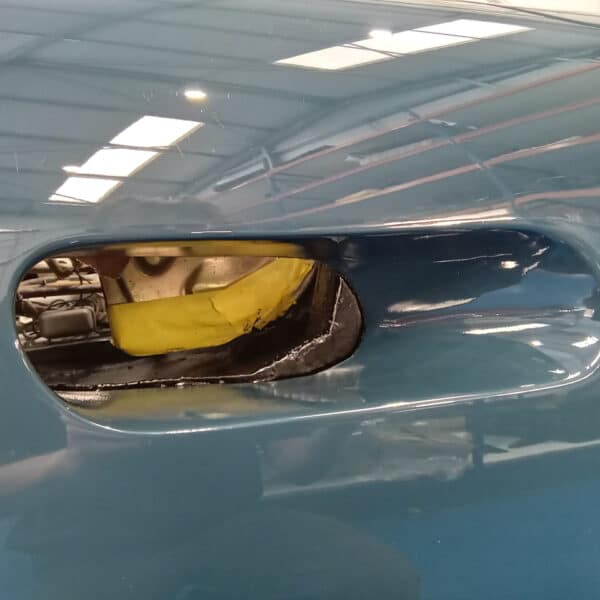 16.09.2025 1969 Aston Martin DB6 Volante Blue fitting new parts 16