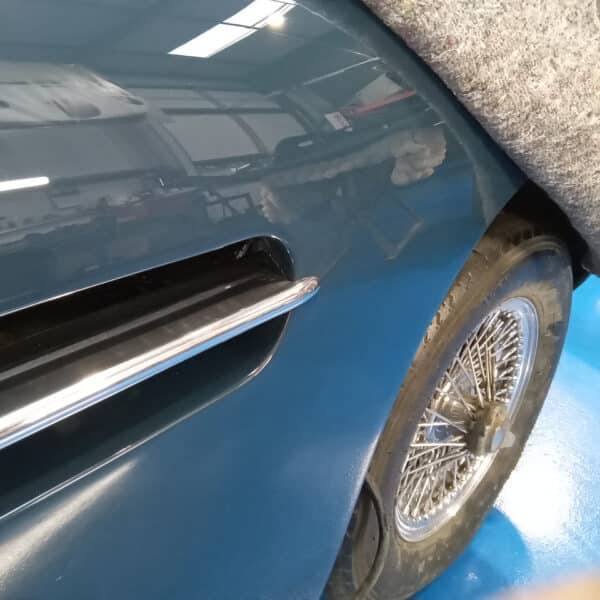 16.09.2025 1969 Aston Martin DB6 Volante Blue fitting new parts 24