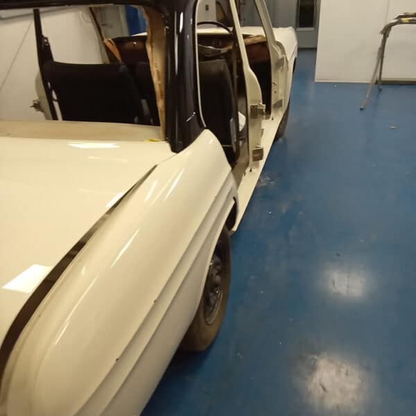 16.09.2025 1969 Audi 70L White Polished 12