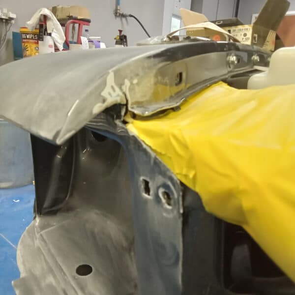 16.09.2025 1987 Mercedes 500 SL Greyprep work 27