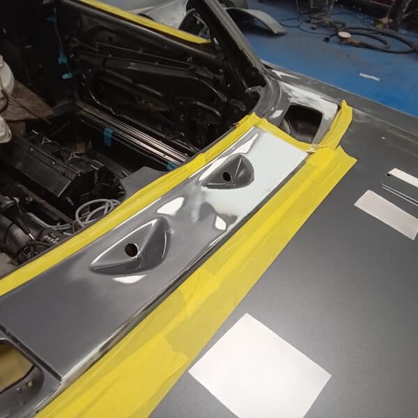16.09.2025 1987 Mercedes 500 SL Greyprep work 7