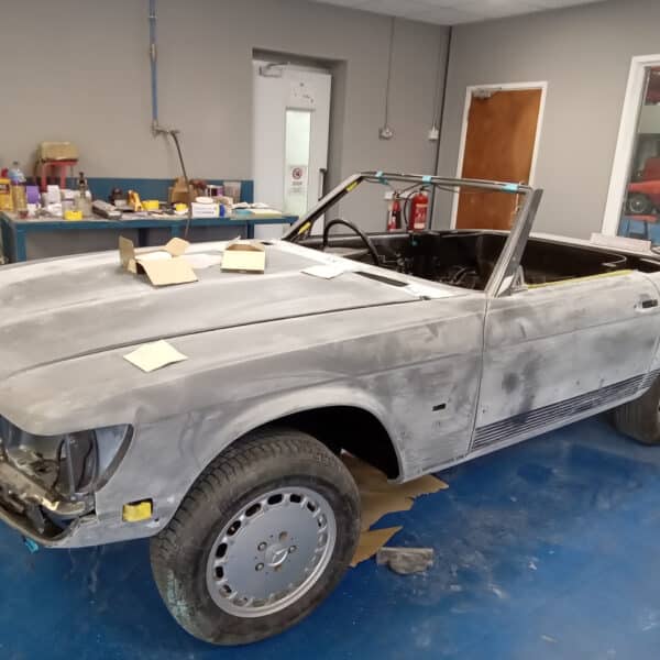 16.09.2025 1987 Mercedes 500 SL Greyprep work 9