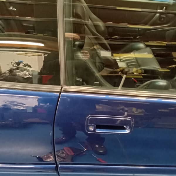 16.09.2025 1994 Rover 220 Turbo Blue door handel 13