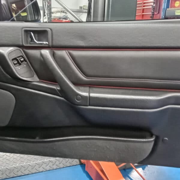 16.09.2025 1994 Rover 220 Turbo Blue door handel 2