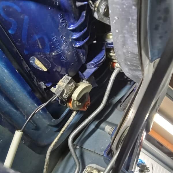 16.09.2025 1994 Rover 220 Turbo Blue door handel 7