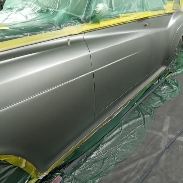 160925 1965 Rolls Royce Silver Cloud 3 Primered Masked and Painted 11