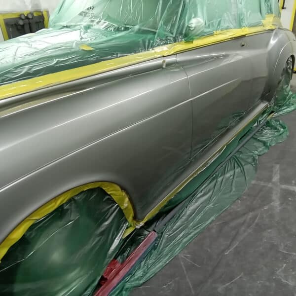 160925 1965 Rolls Royce Silver Cloud 3 Primered Masked and Painted 7