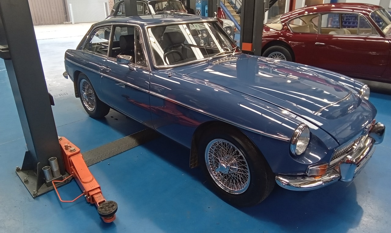 170925 1969 MGC GT PDI and Repairs 9
