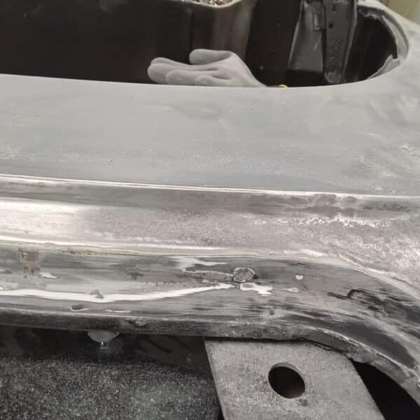 180925 1987 Mercedes 500SL Paint Peel and Rust on Boot 27