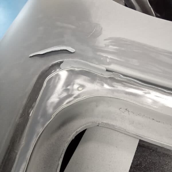 180925 1987 Mercedes 500SL Paint Peel and Rust on Boot 29