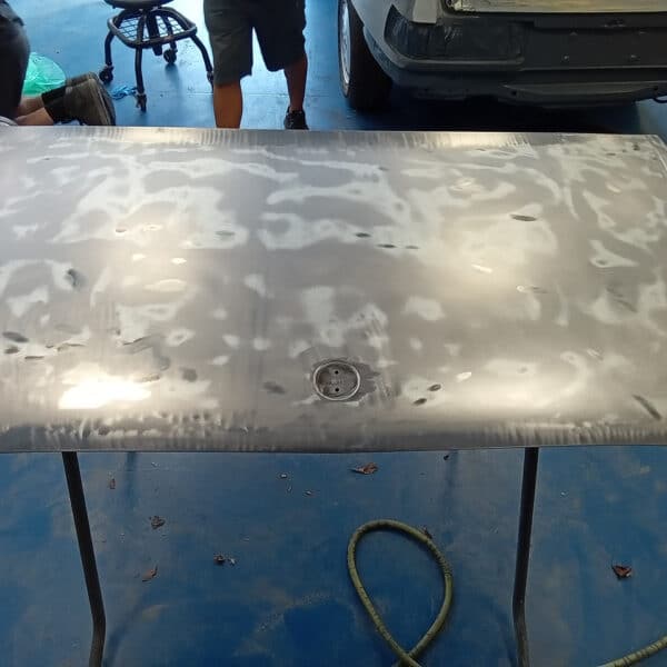 190925 2005 Mercedes Vito Bonnet Stripped
