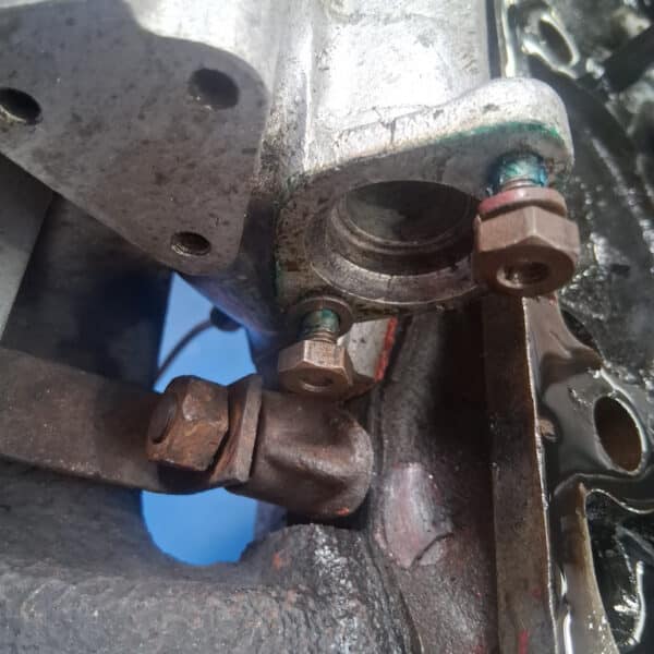 1956 Jensen 541 manifold and cylinder head 11