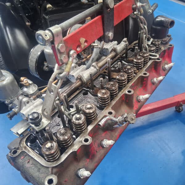 1956 Jensen 541 manifold and cylinder head 9