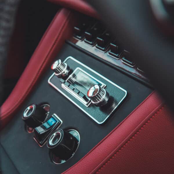 1976 Jensen Interceptor Coupe Finished 26