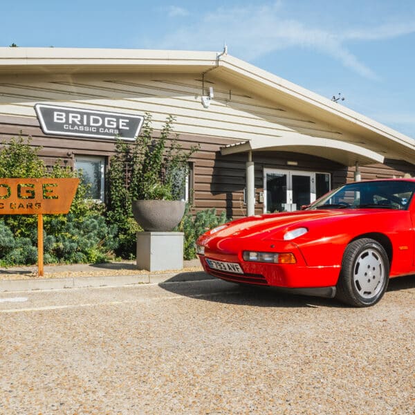 1989 Porsche 928 S4 Arrival 1