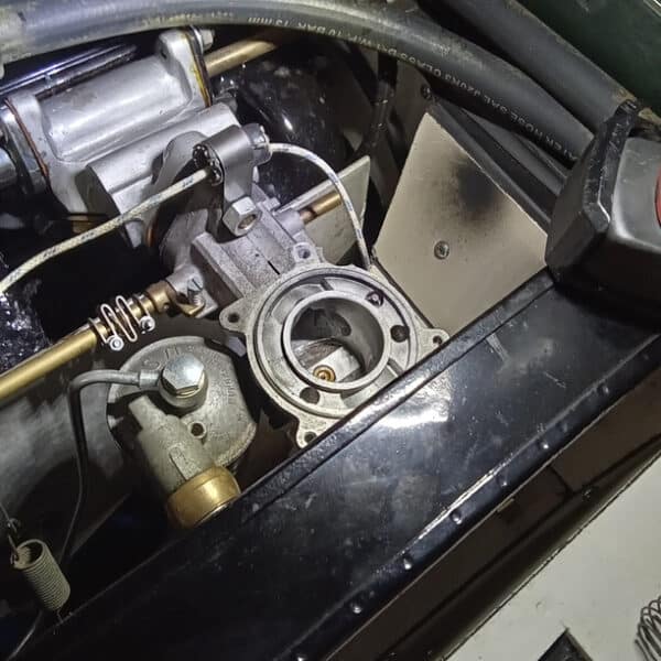 200925 1956 Jensen 541 Nut and Bolt Check Exhaust adjustment carb tuning 10