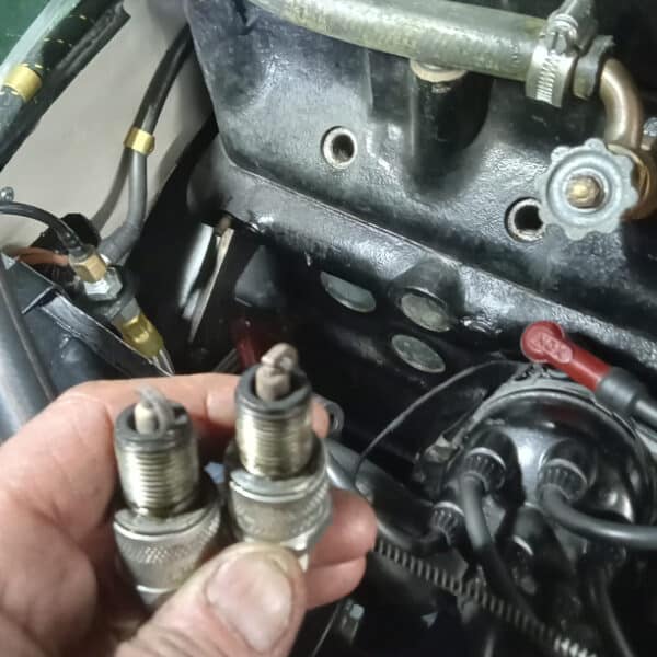 200925 1956 Jensen 541 Nut and Bolt Check Exhaust adjustment carb tuning 14