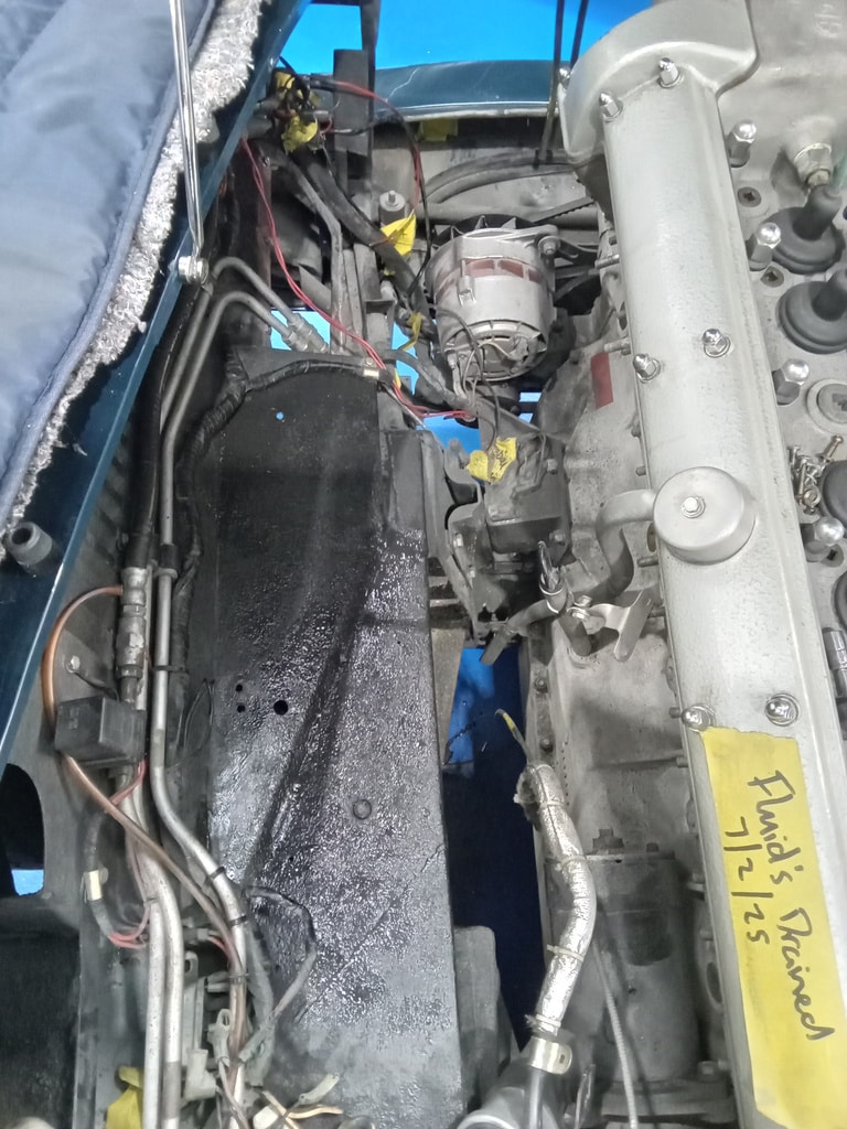 23.09.2025 1969 Aston Martin DB6 Volante Blue engine bay stone chip 3