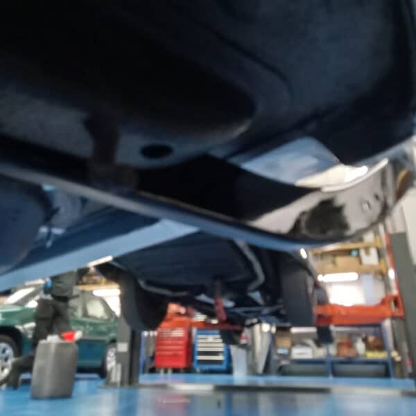 23.09.2025 1969 Audi 70L White fitting up bright work13