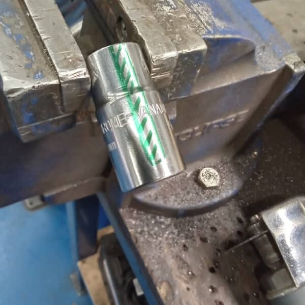 23.09.2025 1994 TVR Chimaera Blue oxygen sensor 1