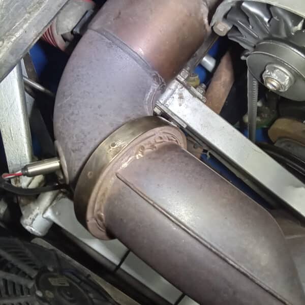 23.09.2025 1994 TVR Chimaera Blue oxygen sensor 9