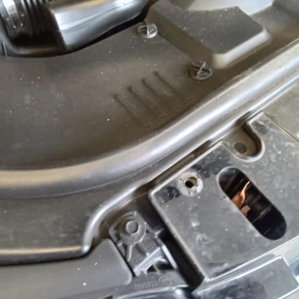 230925 2014 Range Rover Sport Bumper Removal 9