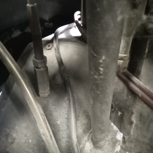 240925 1969 Aston Martin DB6 Boot Painted 9