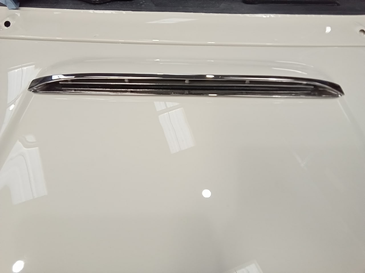 240925 1969 Audi 70L Reassembly 6