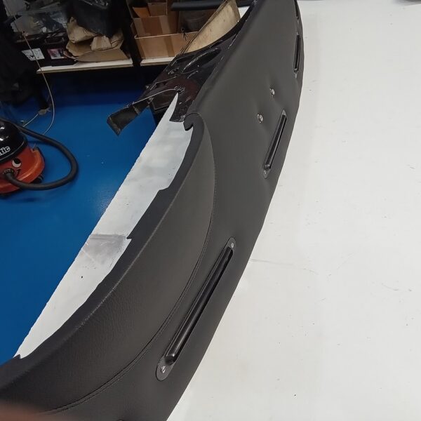 250925 1969 Aston Martin DB6 Volante Offside Fuel Tank and Dash Installed 34