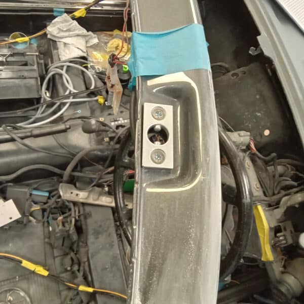 250925 1987 Mercedes 500SL Door Strip Down 10