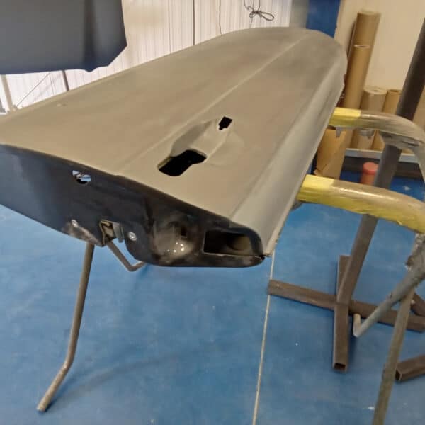 250925 1987 Mercedes 500SL Door Strip Down 18