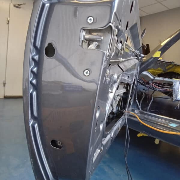 250925 1987 Mercedes 500SL Door Strip Down 25