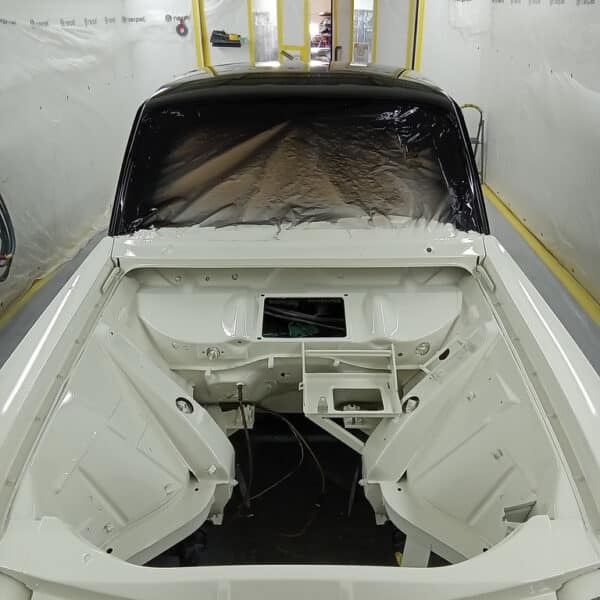 270825 1969 Audi 70L Roof Painted 4