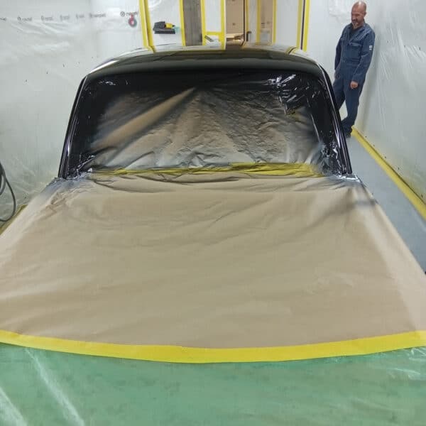 270825 1969 Audi 70L Roof Painted 9