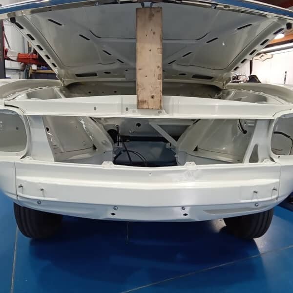 270925 1969 Audi 70L reassembly2 3