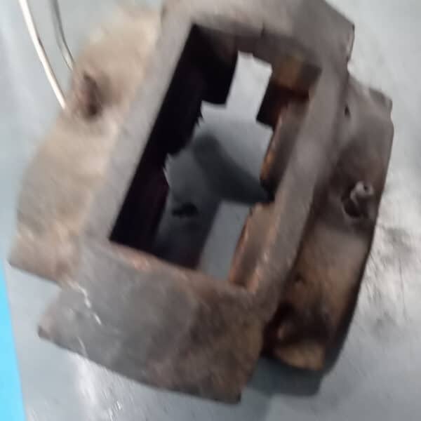 280825 1987 Maserati BiTurbo Front Brakes and Engine Work 6