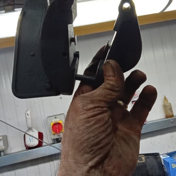 290825 1966 Jaguar E Type Series 1 Rear Brakes Continued 11