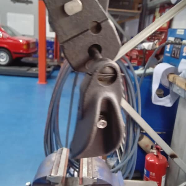 290825 1966 Jaguar E Type Series 1 Rear Brakes Continued 12