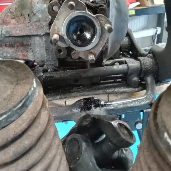290825 1966 Jaguar E Type Series 1 Rear Brakes Continued 30