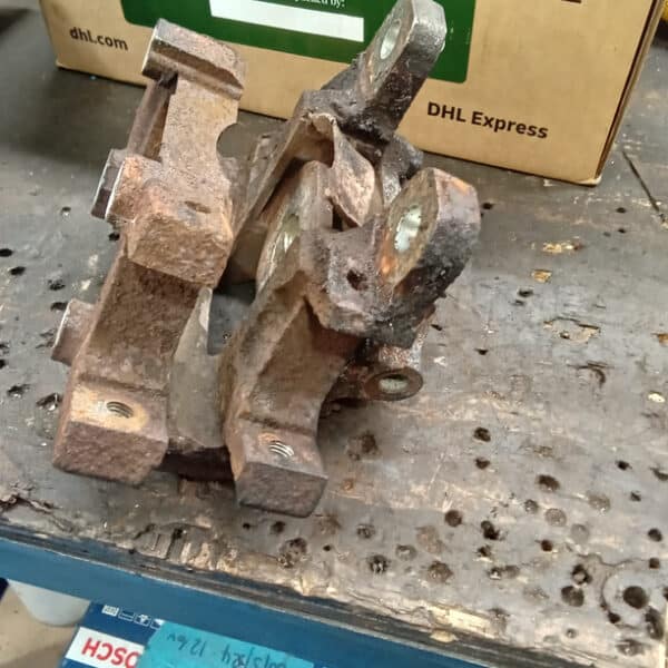 290825 1966 Jaguar E Type Series 1 Rear Brakes Continued 5