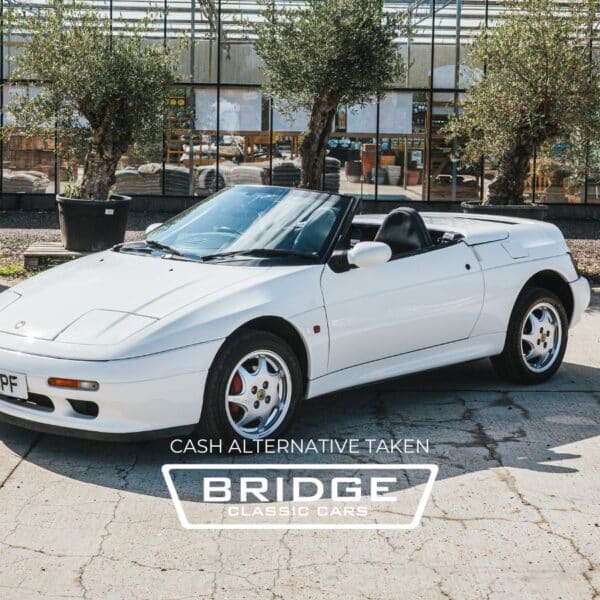 1992 Lotus Elan SE or £10,000