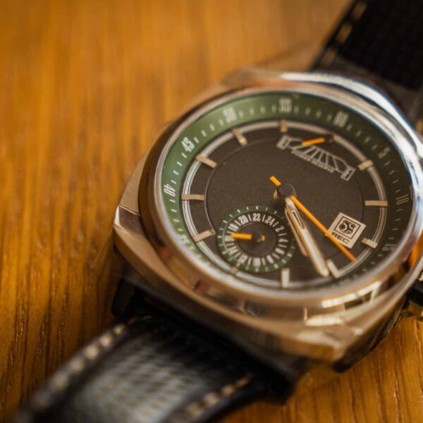 REC V Eight Watch