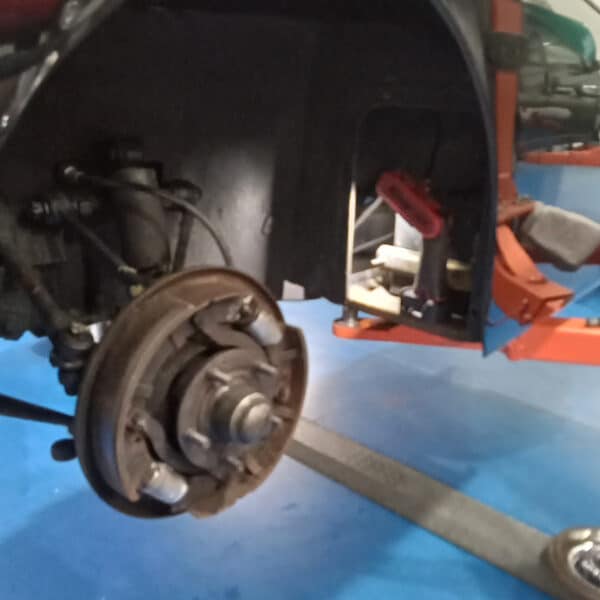 011025 1955 Jaguar XK140 Repairs 12