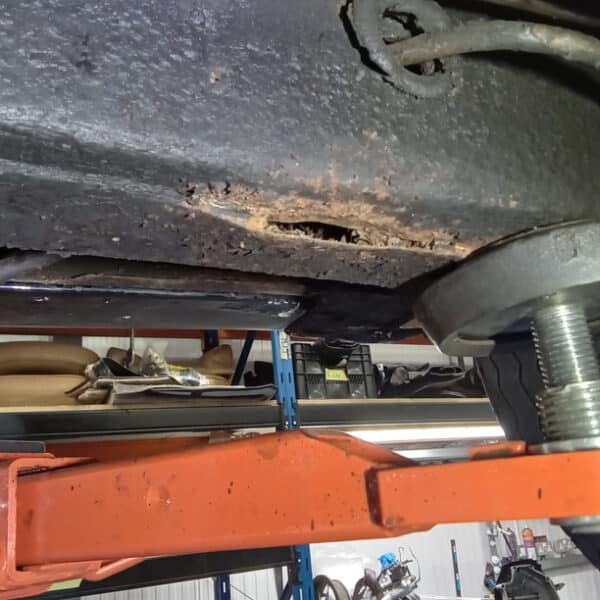 011025 1955 Jaguar XK140 Repairs 15