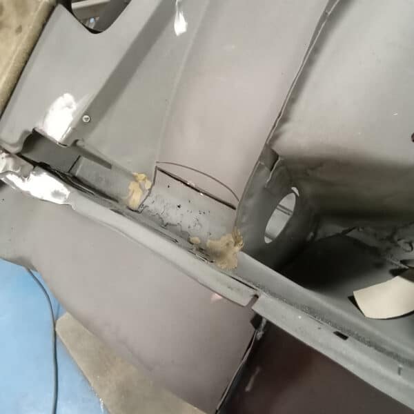 021025 1978 Mercedes 350SL Engine Bay Rust