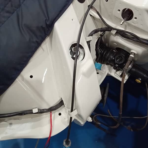 031025 1969 Audi 70L Front Arches Speedo Cable Fitted Steering Cowl Wipers and Jets installed 7