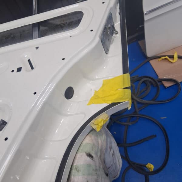 031025 1969 Audi 70L Making New Door Seals 4