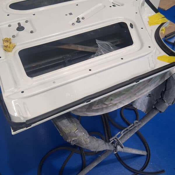 031025 1969 Audi 70L Making New Door Seals 5